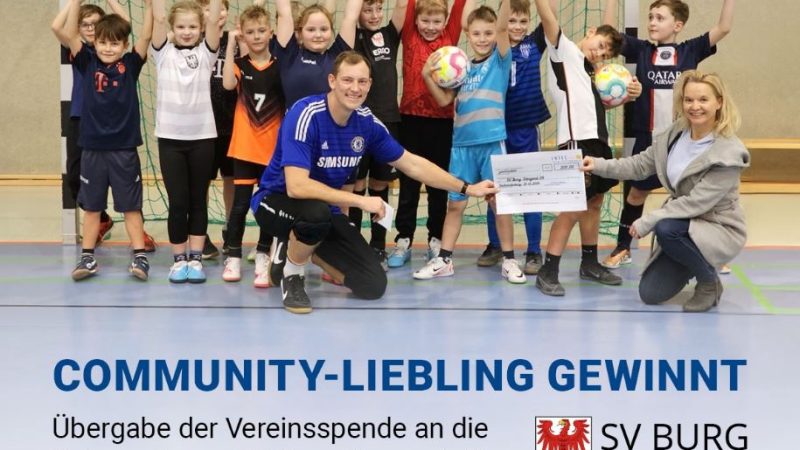 Spendenübergabe an SV 90 Burg Stargard Fußball F-Jugend